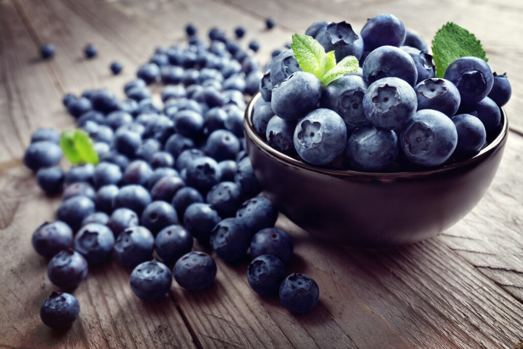 Stanislav Kondrashov TELF AG, blueberries